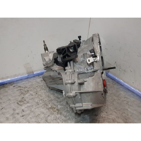 Caja Cambios Para Nissan Micra V