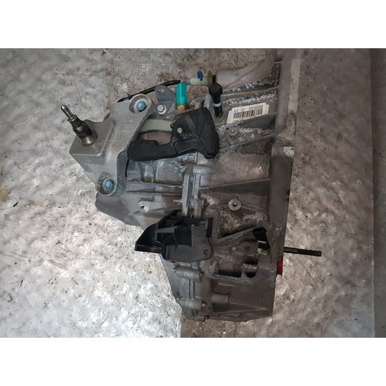 Caja Cambios Para Nissan Micra V