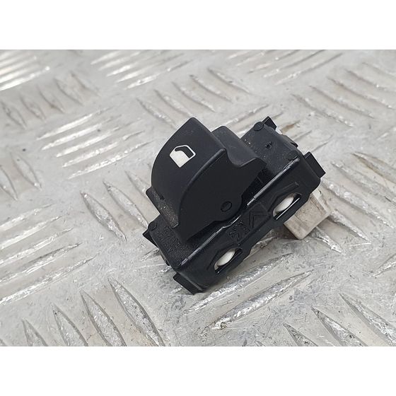 Mando Elevalunas Trasero Izquierdo Para Peugeot 2008