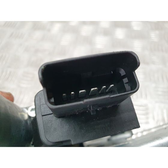 Elevalunas Delantero Izquierdo Para Peugeot 2008