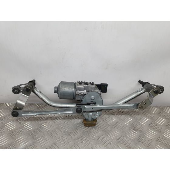 Motor Limpia Delantero Para Peugeot 2008