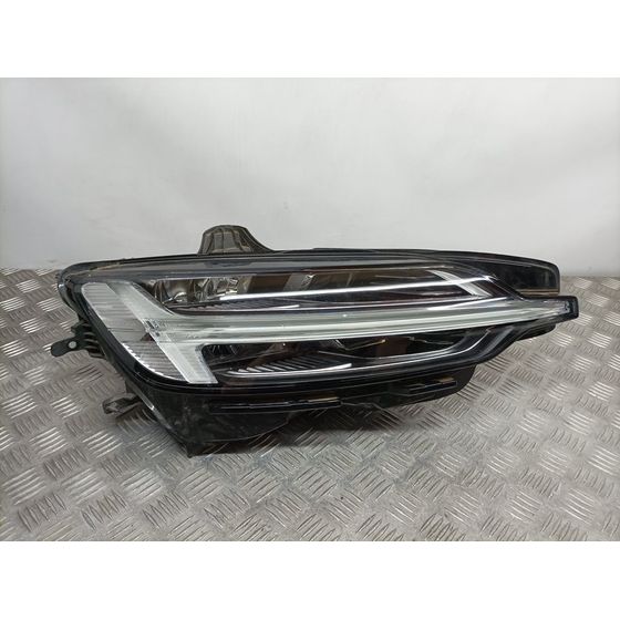 Faro Derecho Para Volvo V60 Familiar