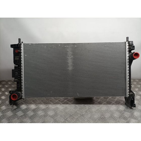 Radiador Agua Para Volvo V60 Familiar