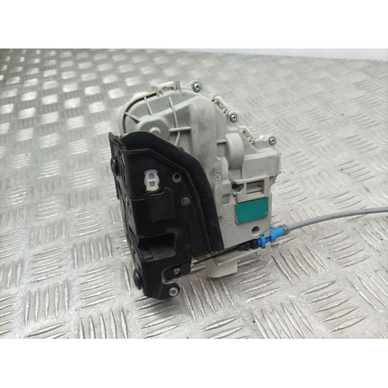 Cerradura Puerta Delantera Izquierda Para Audi Q2