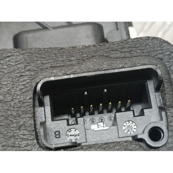 Cerradura Puerta Delantera Izquierda Para Volkswagen Passat Variant