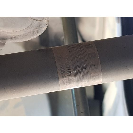 Transmision Delantera Izquierda Para Toyota Auris