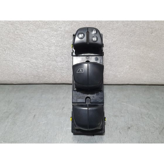 Mando Elevalunas Delantero Izquierdo para Nissan Pulsar (C13)