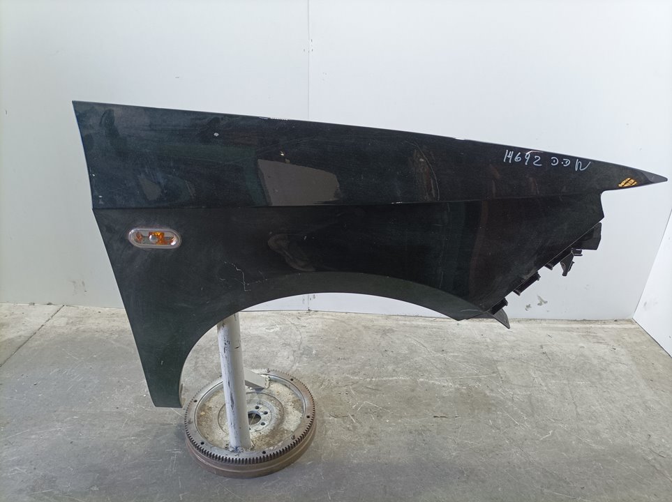 Aleta Delantera Derecha Para Seat Ibiza