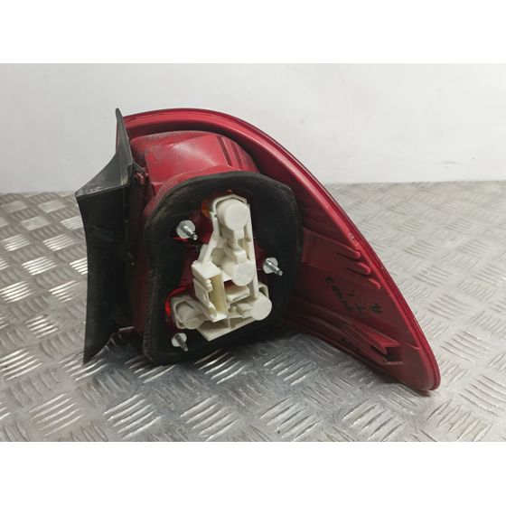 Piloto Trasero Izquierdo Para Bmw Serie 3 Touring