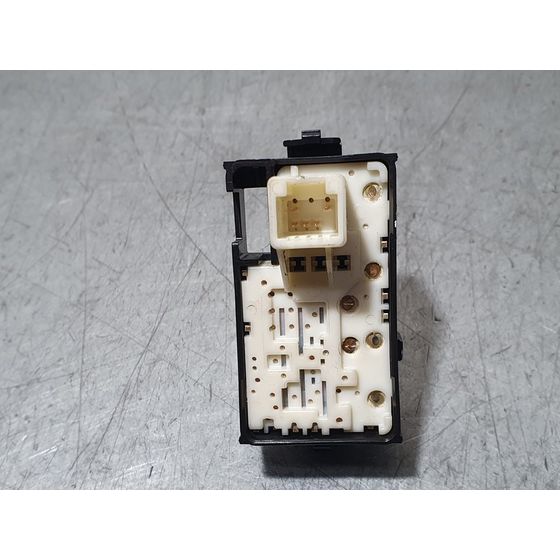 Mando Elevalunas Trasero Derecho para Toyota Land Cruiser (J15)