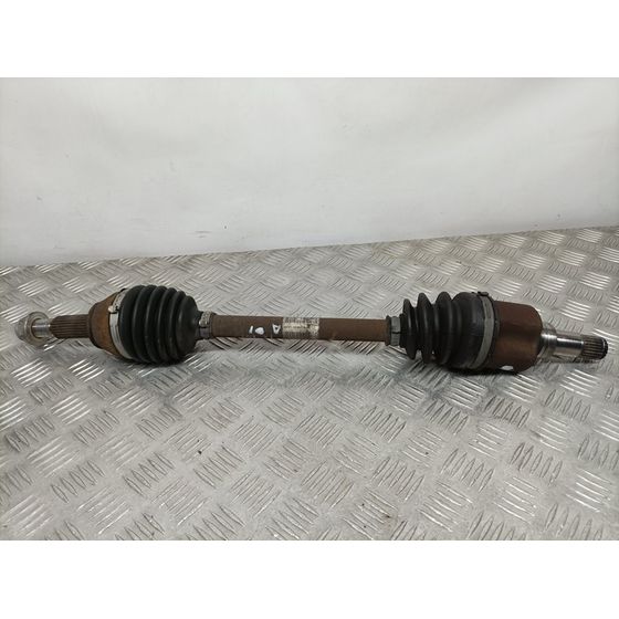Transmision Delantera Izquierda Para Ford Fiesta