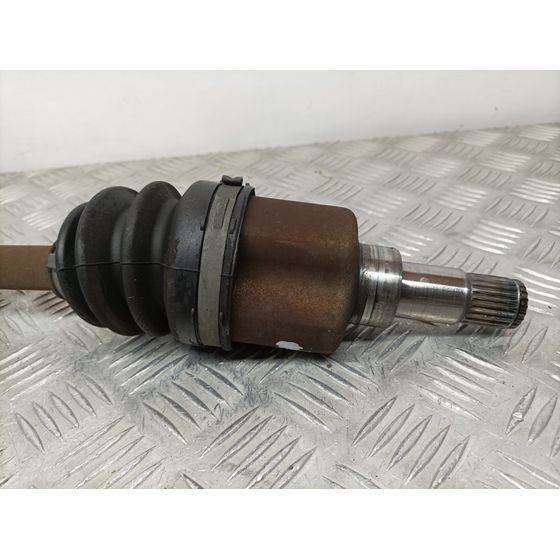 Transmision Delantera Izquierda Para Ford Fiesta