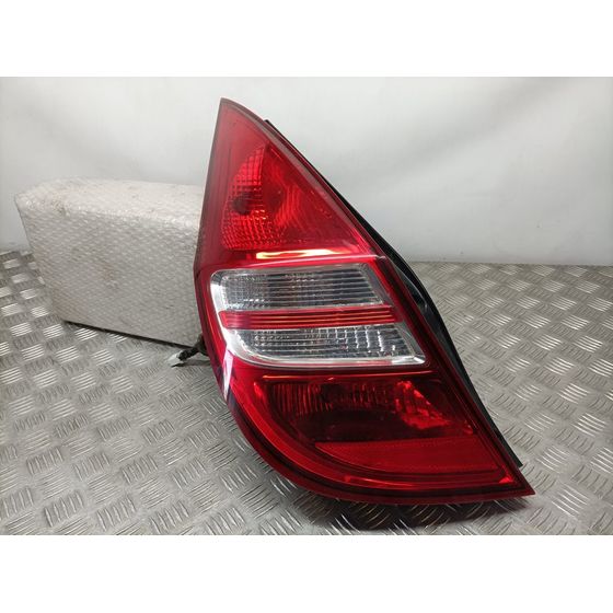 Piloto Trasero Izquierdo Para Hyundai I30