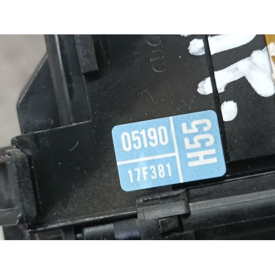 Mando Limpia Para Toyota Avensis Touring Sports