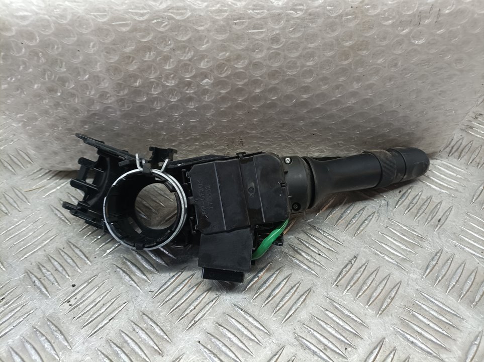 Mando Luces Para Toyota Avensis Touring Sports