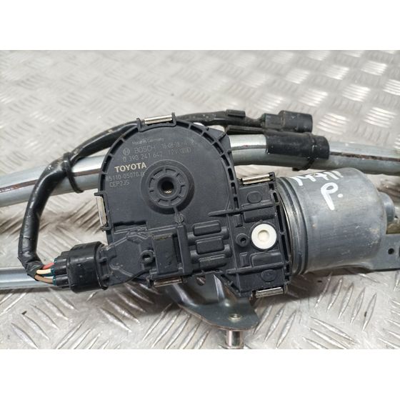 Motor Limpia Delantero Para Toyota Avensis Touring Sports
