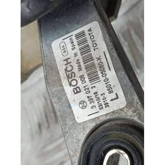 Motor Limpia Delantero Para Toyota Avensis Touring Sports