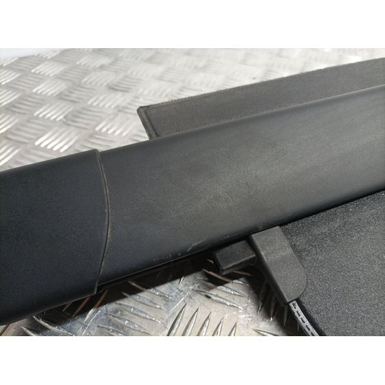 Bandeja Trasera Para Toyota Avensis Touring Sports