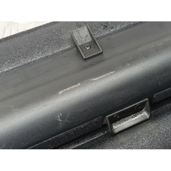 Bandeja Trasera Para Toyota Avensis Touring Sports