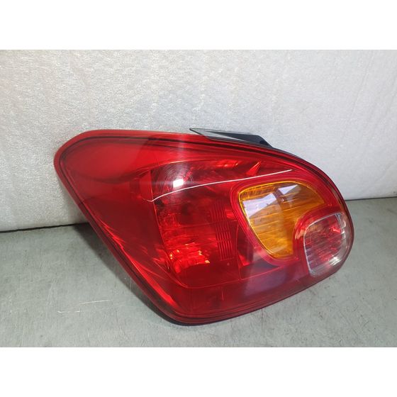 Piloto Trasero Izquierdo Para Mitsubishi Space Star 120
