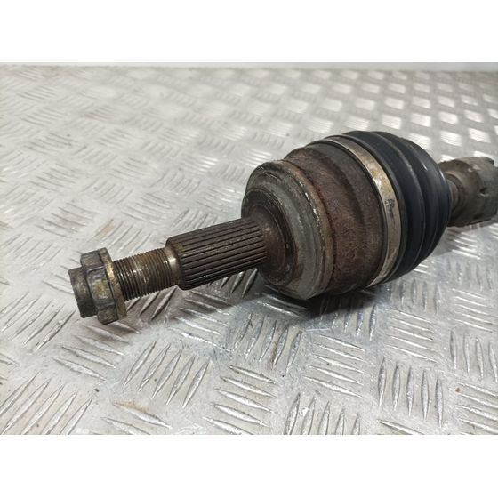 Transmision Delantera Izquierda Para Toyota Auris