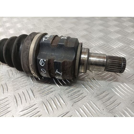 Transmision Delantera Izquierda Para Toyota Auris
