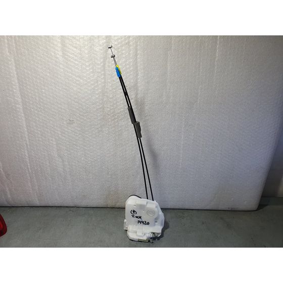 Cerradura Puerta Trasera Derecha Para Mitsubishi Space Star 120