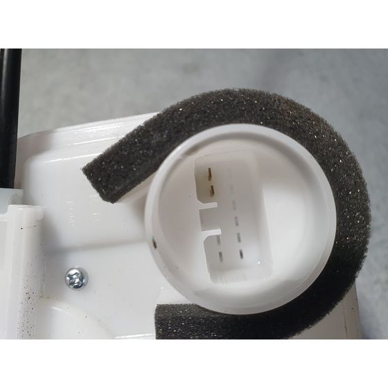 Cerradura Puerta Trasera Derecha Para Mitsubishi Space Star 120