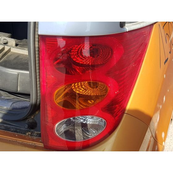 Piloto Trasero Derecho Para Peugeot 1007