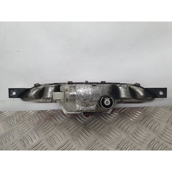Piloto Trasero Central para Peugeot 208