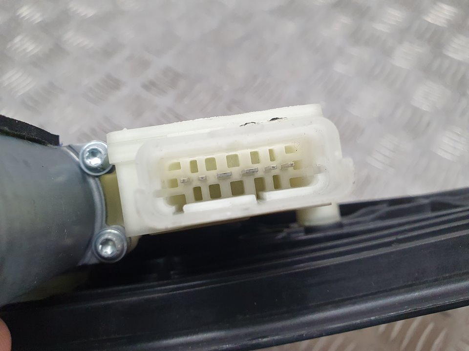 Elevalunas Delantero Izquierdo Para Renault Clio V