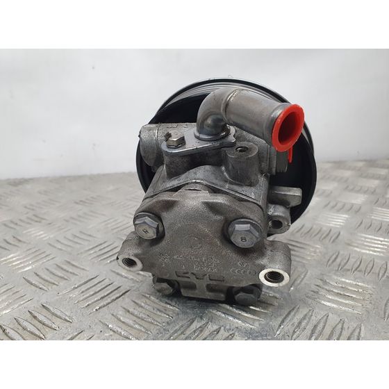 Bomba Direccion Para Audi Q7