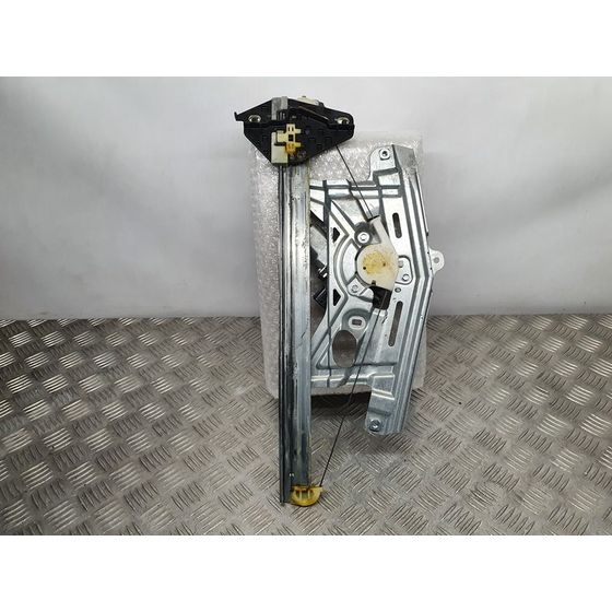 Elevalunas Delantero Derecho para Honda Civic Berlina 5