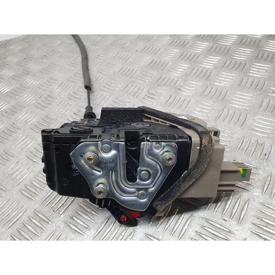 Cerradura Puerta Trasera Derecha Para Kia Xceed