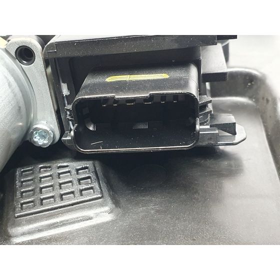 Elevalunas Delantero Derecho Para Kia Xceed