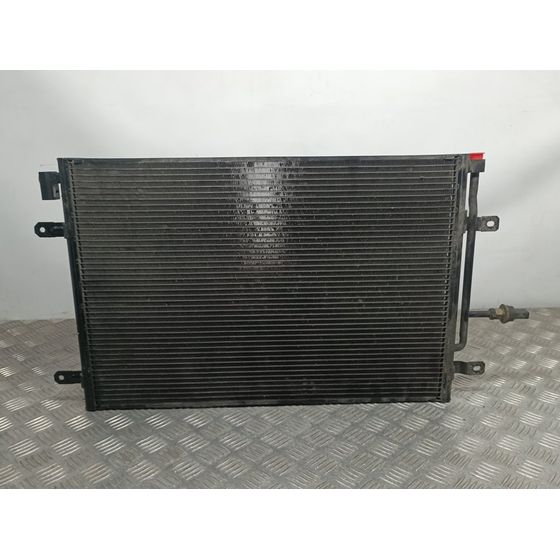 Condensador / Radiador Aire Acondicionado Para Audi A4 Berlina