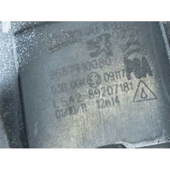 Faro Antiniebla Derecho Para Citroen C4 Lim.
