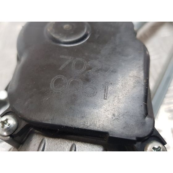 Motor Limpia Delantero Para Honda Hr-V