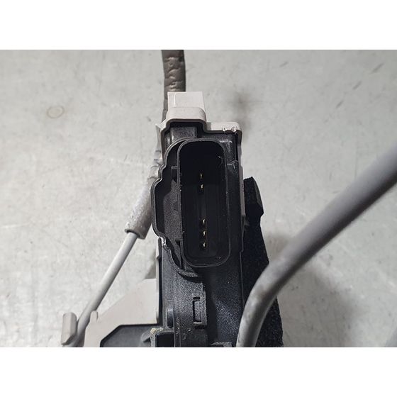 Cerradura Puerta Trasera Derecha  Para Hyundai Ioniq
