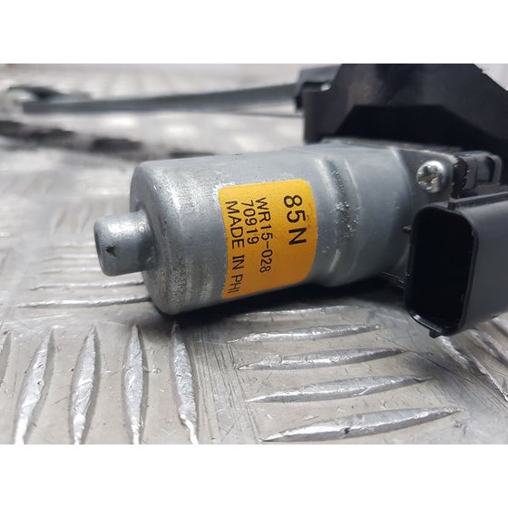 Elevalunas Delantero Derecho Para Honda Hr-V