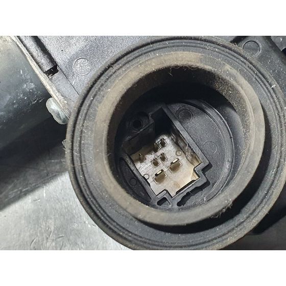 Elevalunas Trasero Derecho Para Toyota Prius+