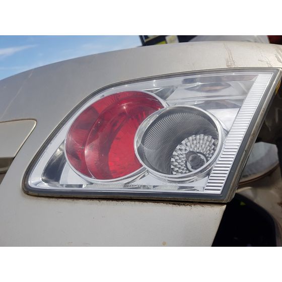 Piloto Trasero Derecho para Mazda 6 Berlina