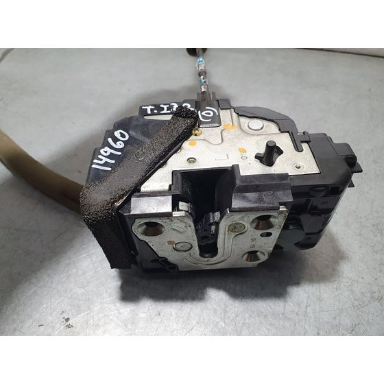 Cerradura Puerta Trasera Izquierda Para Nissan Pulsar