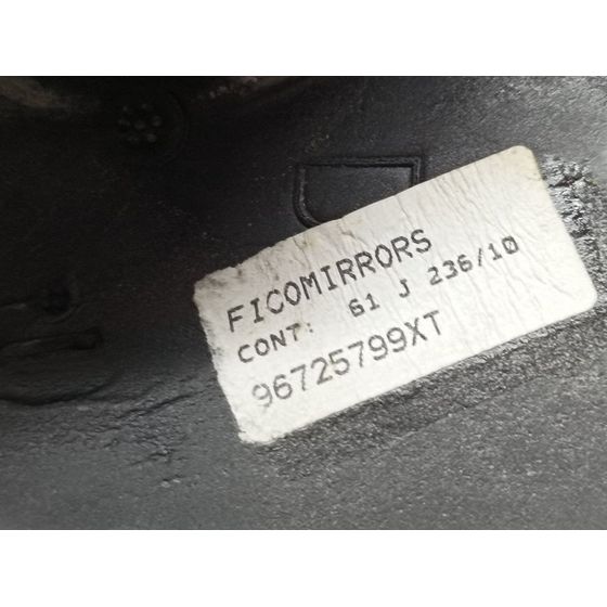 Retrovisor Derecho Para Peugeot 206+
