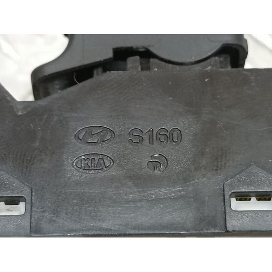 Mando Elevalunas Delantero Izquierdo Para Hyundai I10