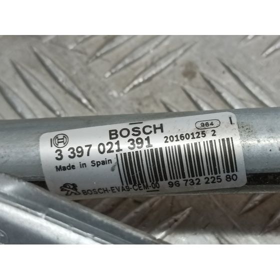 Motor Limpia Delantero Para Peugeot 2008