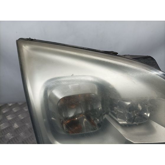 Faro Derecho Para Ford Transit Caja Cerrada '06