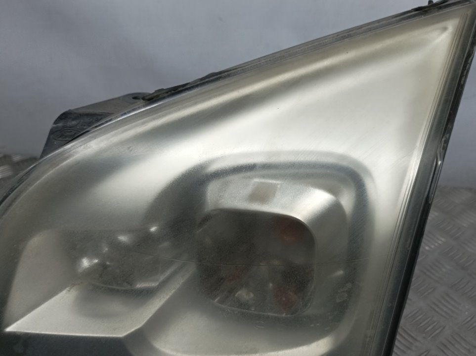 Faro Izquierdo Para Ford Transit Caja Cerrada '06