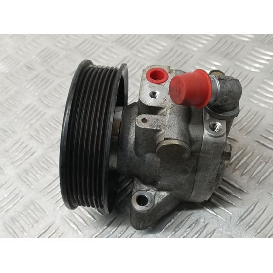 Bomba Direccion Para Ford Transit Caja Cerrada '06