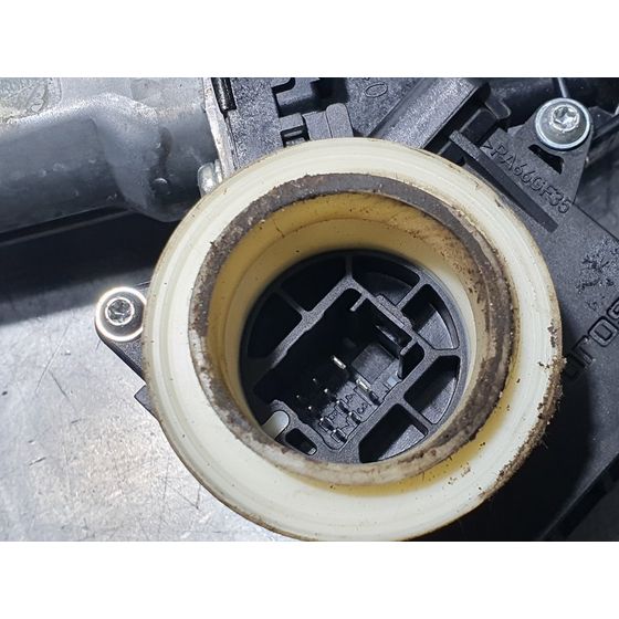 Elevalunas Delantero Derecho Para Toyota Avensis